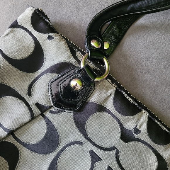 Coach Poppy Shoulder Hand bag Gray Black W Signature Logo - Picture 10 of 11